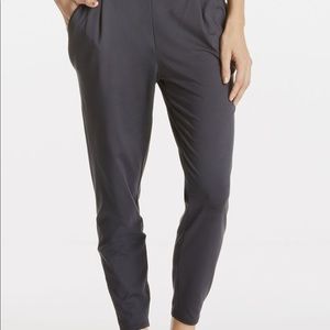 Brand new with tags Fabletics Artemis Pant